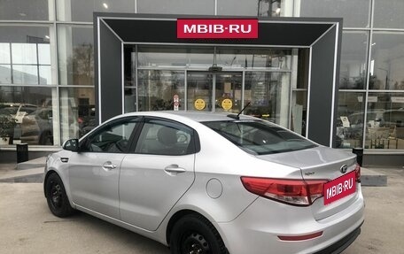 KIA Rio III рестайлинг, 2017 год, 979 500 рублей, 5 фотография
