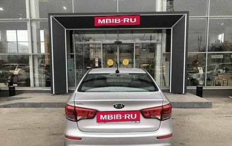 KIA Rio III рестайлинг, 2017 год, 979 500 рублей, 6 фотография