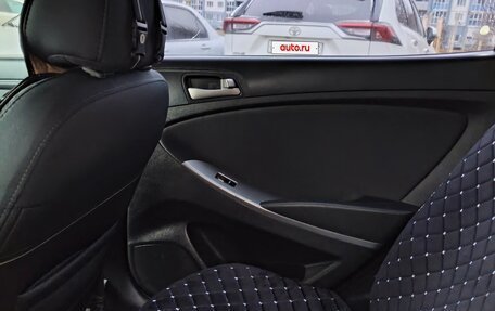 Hyundai Solaris II рестайлинг, 2016 год, 1 030 000 рублей, 8 фотография