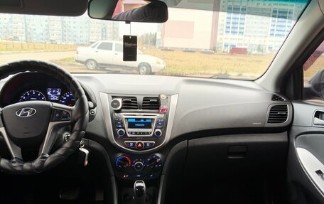 Hyundai Solaris II рестайлинг, 2016 год, 1 030 000 рублей, 7 фотография
