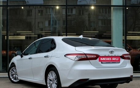 Toyota Camry, 2019 год, 2 900 000 рублей, 7 фотография