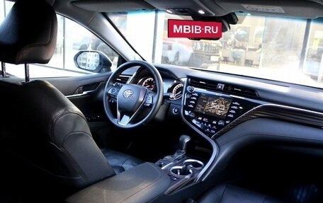 Toyota Camry, 2019 год, 2 900 000 рублей, 9 фотография