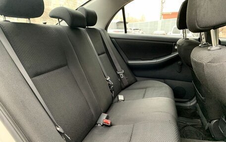 Toyota Corolla, 2004 год, 660 000 рублей, 10 фотография