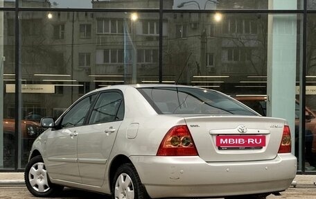 Toyota Corolla, 2004 год, 660 000 рублей, 7 фотография