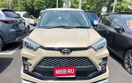 Toyota Raize I, 2022 год, 1 350 111 рублей, 2 фотография