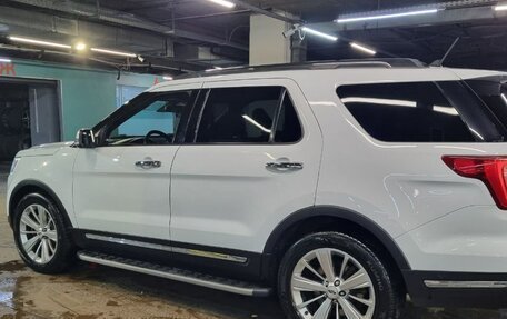 Ford Explorer VI, 2019 год, 2 800 000 рублей, 5 фотография