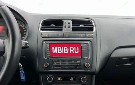 Volkswagen Polo VI (EU Market), 2013 год, 678 900 рублей, 18 фотография