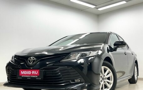 Toyota Camry, 2019 год, 2 700 000 рублей, 7 фотография