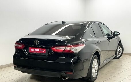 Toyota Camry, 2019 год, 2 700 000 рублей, 4 фотография