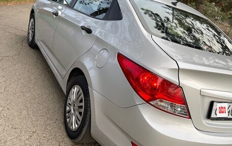 Hyundai Solaris II рестайлинг, 2013 год, 720 000 рублей, 6 фотография