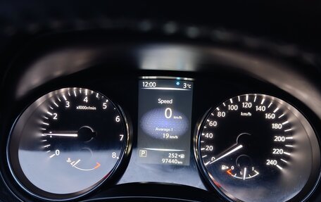 Nissan X-Trail, 2017 год, 1 850 000 рублей, 2 фотография