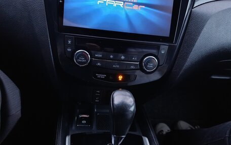 Nissan X-Trail, 2017 год, 1 850 000 рублей, 3 фотография