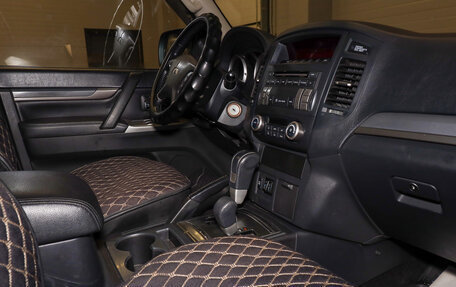 Mitsubishi Pajero IV, 2012 год, 2 549 000 рублей, 17 фотография