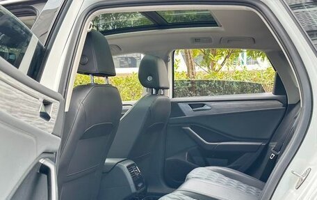 Volkswagen Jetta VII, 2022 год, 2 070 000 рублей, 14 фотография