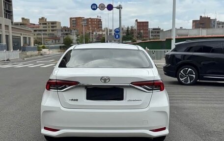 Toyota Corolla, 2021 год, 1 750 000 рублей, 5 фотография