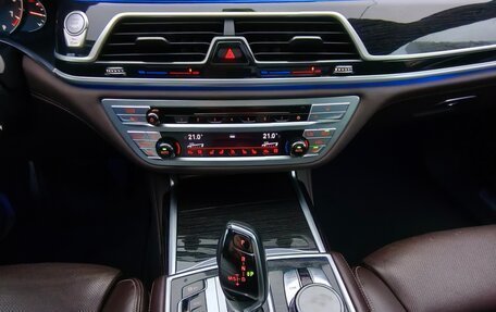 BMW 7 серия, 2017 год, 4 250 000 рублей, 12 фотография