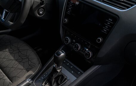 Skoda Octavia, 2020 год, 2 200 000 рублей, 15 фотография