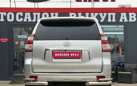 Toyota Land Cruiser Prado 150 рестайлинг 2, 2012 год, 3 120 000 рублей, 10 фотография