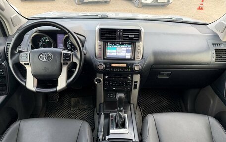 Toyota Land Cruiser Prado 150 рестайлинг 2, 2012 год, 3 120 000 рублей, 29 фотография