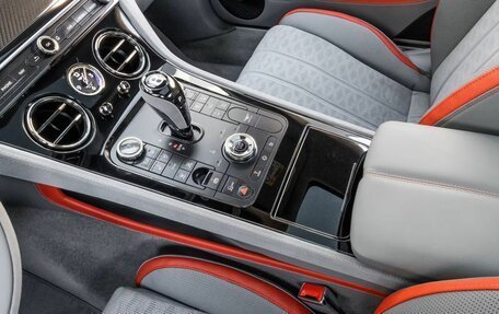 Bentley Continental GT, 2025 год, 42 290 000 рублей, 18 фотография