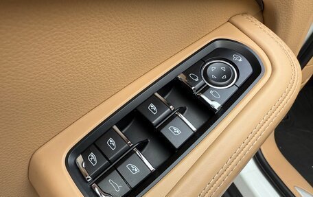 Porsche Macan I рестайлинг, 2015 год, 3 000 000 рублей, 24 фотография