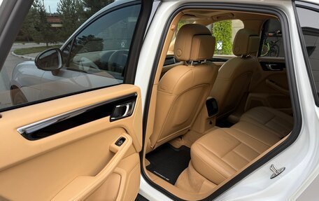 Porsche Macan I рестайлинг, 2015 год, 3 000 000 рублей, 25 фотография