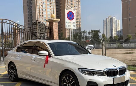 BMW 3 серия, 2022 год, 3 190 000 рублей, 2 фотография