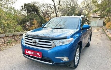 Toyota Highlander III, 2011 год, 2 450 000 рублей, 5 фотография