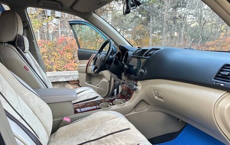 Toyota Highlander III, 2011 год, 2 450 000 рублей, 14 фотография