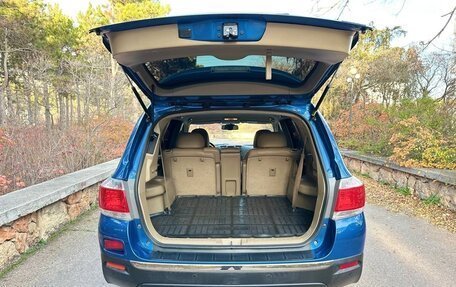 Toyota Highlander III, 2011 год, 2 450 000 рублей, 9 фотография