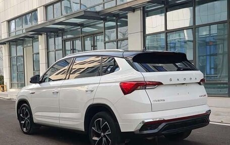 Skoda Kamiq I, 2022 год, 1 700 000 рублей, 5 фотография