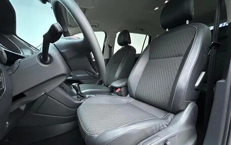 Volkswagen Tiguan II, 2021 год, 2 120 000 рублей, 8 фотография