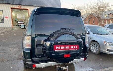 Mitsubishi Pajero IV, 2008 год, 1 350 000 рублей, 4 фотография