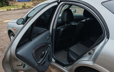 Nissan Almera, 2004 год, 650 000 рублей, 9 фотография