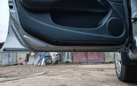 Nissan Almera, 2004 год, 650 000 рублей, 20 фотография