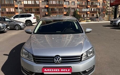 Volkswagen Passat B7, 2012 год, 1 390 000 рублей, 2 фотография