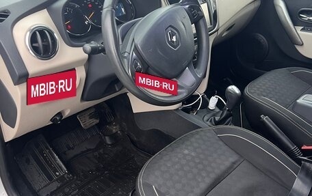 Renault Logan II, 2015 год, 550 000 рублей, 8 фотография