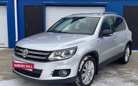 Volkswagen Tiguan I, 2013 год, 1 800 000 рублей, 2 фотография