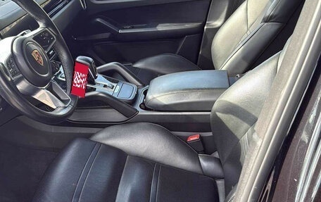 Porsche Cayenne III, 2019 год, 7 230 000 рублей, 8 фотография