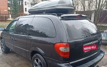 Chrysler Voyager IV, 2004 год, 999 999 рублей, 3 фотография