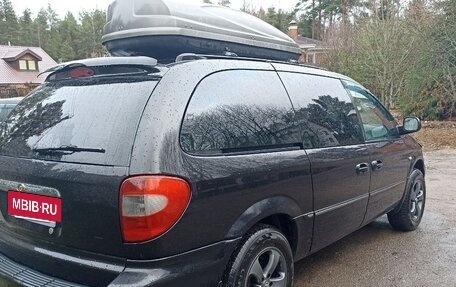 Chrysler Voyager IV, 2004 год, 999 999 рублей, 4 фотография
