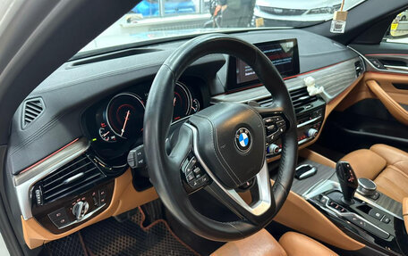 BMW 5 серия, 2017 год, 3 550 000 рублей, 15 фотография