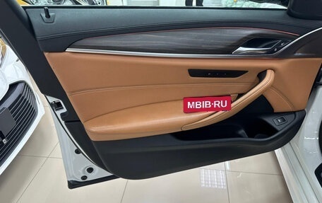 BMW 5 серия, 2017 год, 3 550 000 рублей, 26 фотография