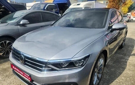 Volkswagen Passat B8 рестайлинг, 2021 год, 1 830 000 рублей, 3 фотография
