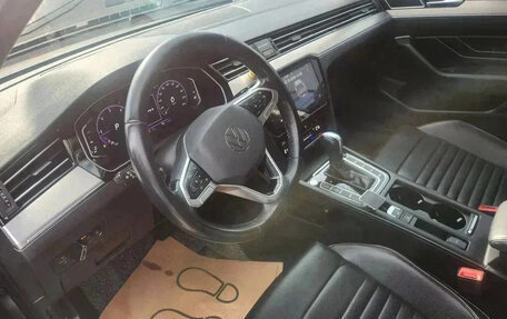 Volkswagen Passat B8 рестайлинг, 2021 год, 1 830 000 рублей, 6 фотография