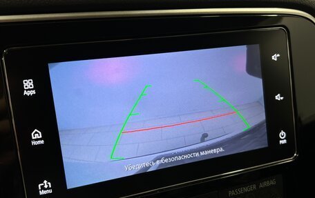 Mitsubishi Outlander III рестайлинг 3, 2018 год, 1 999 000 рублей, 17 фотография