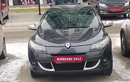 Renault Megane III, 2011 год, 700 000 рублей, 2 фотография