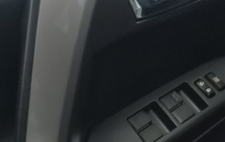 Toyota RAV4, 2017 год, 2 650 000 рублей, 14 фотография