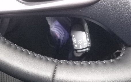 Toyota RAV4, 2017 год, 2 650 000 рублей, 8 фотография