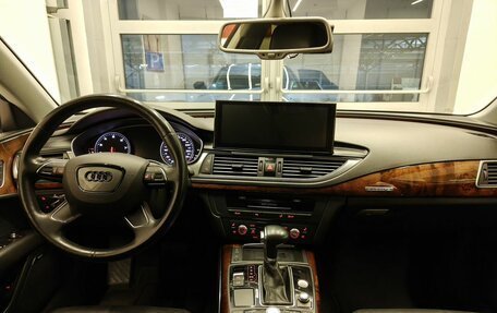 Audi A7, 2010 год, 2 000 000 рублей, 12 фотография